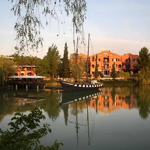 Hotel Leri, Monte Colombo